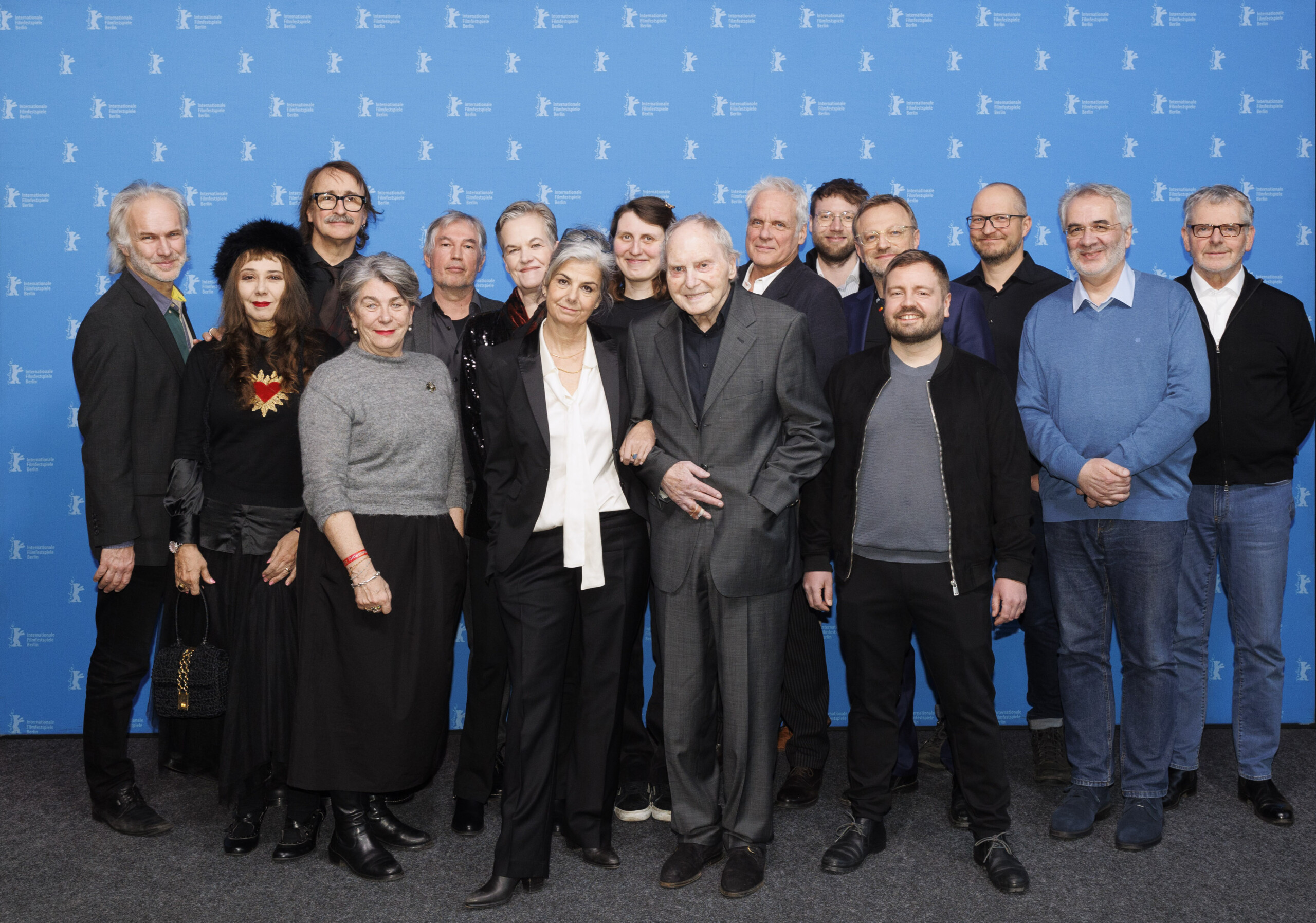 Team and audience celebrate the premiere of ‘I want it all’ 